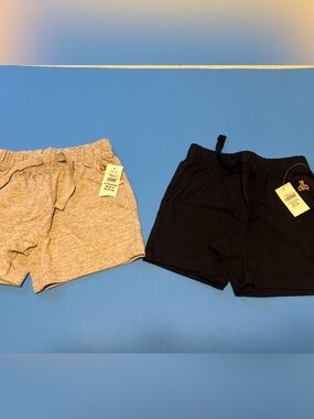 babyGap Brannan Bear Pull-On Shorts NWT 12-18 months
